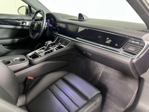 Certified 2023 Porsche Panamera 4S AWD/4WD image 24