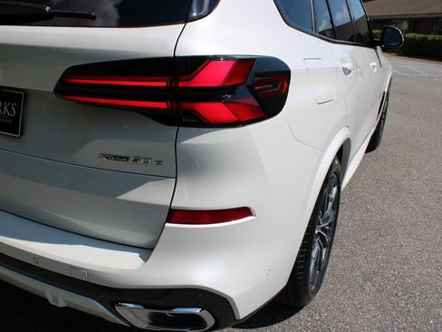 New 2026 BMW X5 xDrive50e w/ M Sport Package image 51