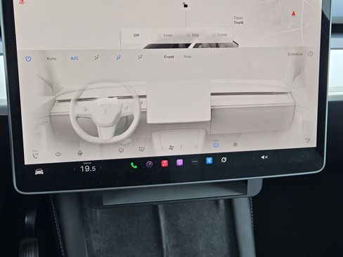 Used 2023 Tesla Model Y Long Range image 21