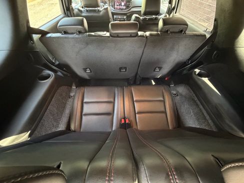 Used 2024 Dodge Durango GT AWD/4WD image 24