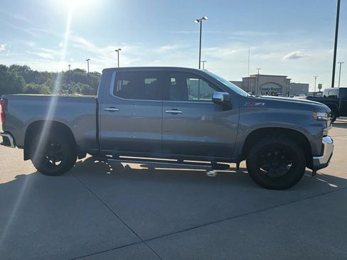Used 2019 Chevrolet Silverado 1500 LTZ w/ LTZ Premium Package AWD/4WD image 29