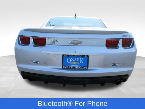 Used 2010 Chevrolet Camaro SS w/ RS Package RWD image 4