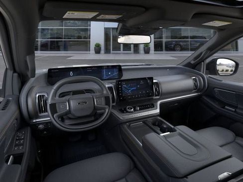 New 2025 Ford Expedition Tremor image 9