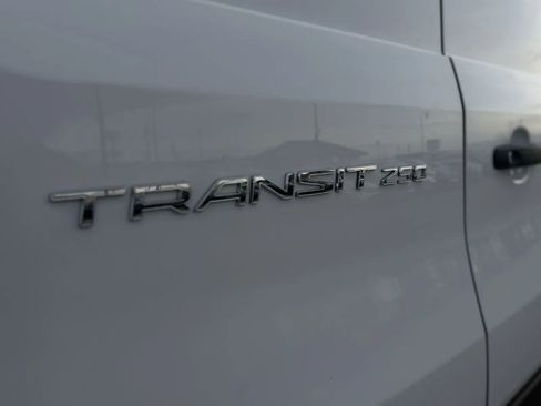 Used 2025 Ford Transit 250 148 Medium Roof Extended AWD w/ Load Area Protection Package image 39
