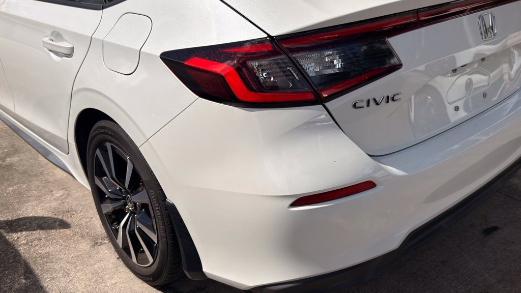 Used 2024 Honda Civic EX-L image 7