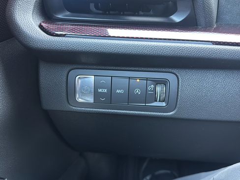 Used 2024 Chevrolet Traverse Z71 w/ LPO, Floor Liner Package image 29