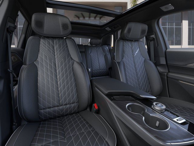 New 2026 Cadillac Lyriq V w/ LPO, Floor Liner Package AWD/4WD image 16