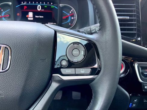 Used 2022 Honda Pilot Elite image 45