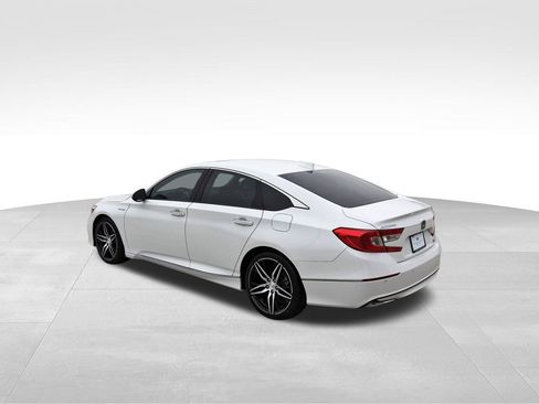 Used 2021 Honda Accord Touring image 3