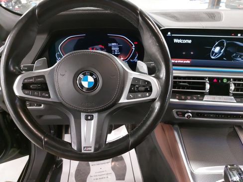 Used 2022 BMW X6 xDrive40i w/ M Sport Package image 17