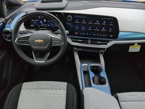 New 2026 Chevrolet Equinox EV LT w/ Active Safety Package 3 FWD image 4