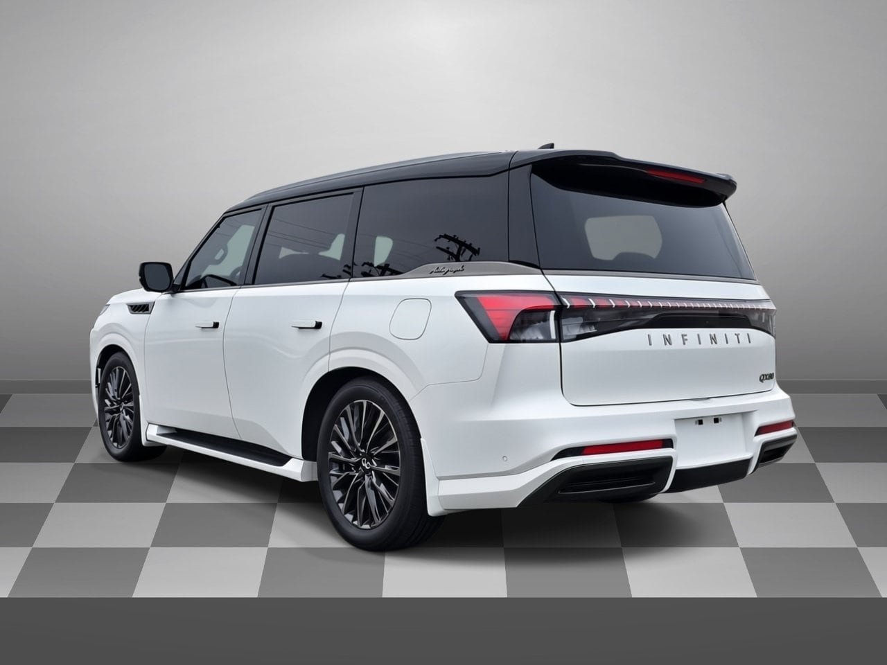Certified 2026 INFINITI QX80 Autograph w/ Premium Cargo Package AWD/4WD image 4