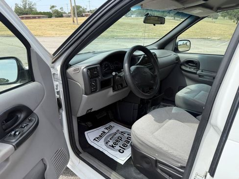 Used 2004 Chevrolet Venture Extended FWD image 10