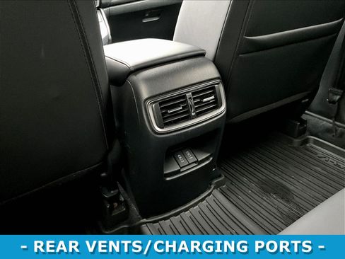 Used 2019 Honda CR-V Touring image 10