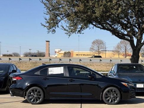 New 2026 Toyota Corolla SE FWD image 3
