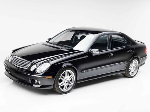 Used 2005 Mercedes-Benz E 500 Sedan image 1