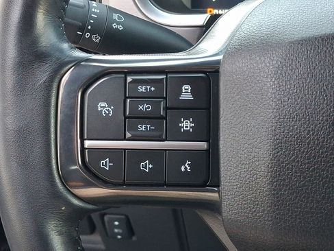 Used 2025 Ford F150 Platinum AWD/4WD image 24