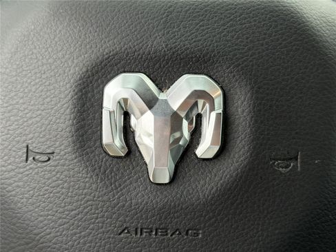 Used 2025 RAM 1500 Laramie AWD/4WD image 24