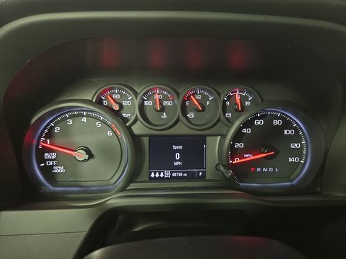 Certified 2025 Chevrolet Silverado 1500 Custom AWD/4WD image 17