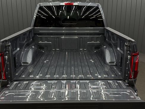 Used 2026 Ford F150 Lariat AWD/4WD image 17