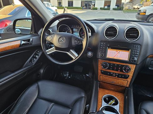 Used 2009 Mercedes-Benz GL 450 4MATIC image 22