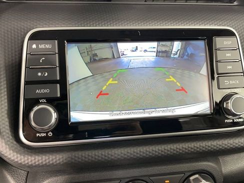 New 2025 Nissan Kicks Play S image 22