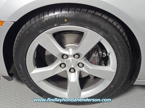 Used 2010 Chevrolet Camaro SS RWD image 9