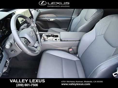 New 2026 Lexus RX 450h AWD image 9