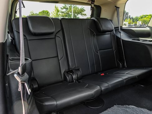 Used 2020 Chevrolet Tahoe Premier AWD/4WD image 36