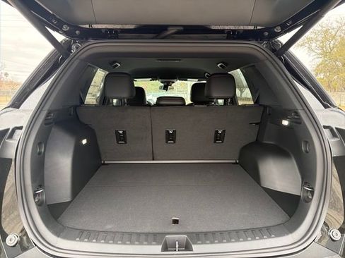 New 2026 Chevrolet Equinox RS image 10