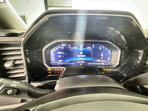 Used 2024 Chevrolet Silverado 2500 LT image 10