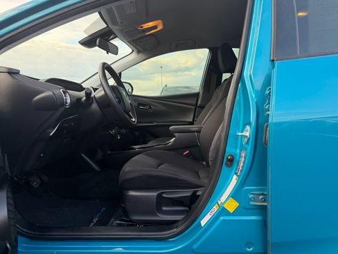 Used 2020 Toyota Prius Prime LE w/ Carpet Mat Package FWD image 5