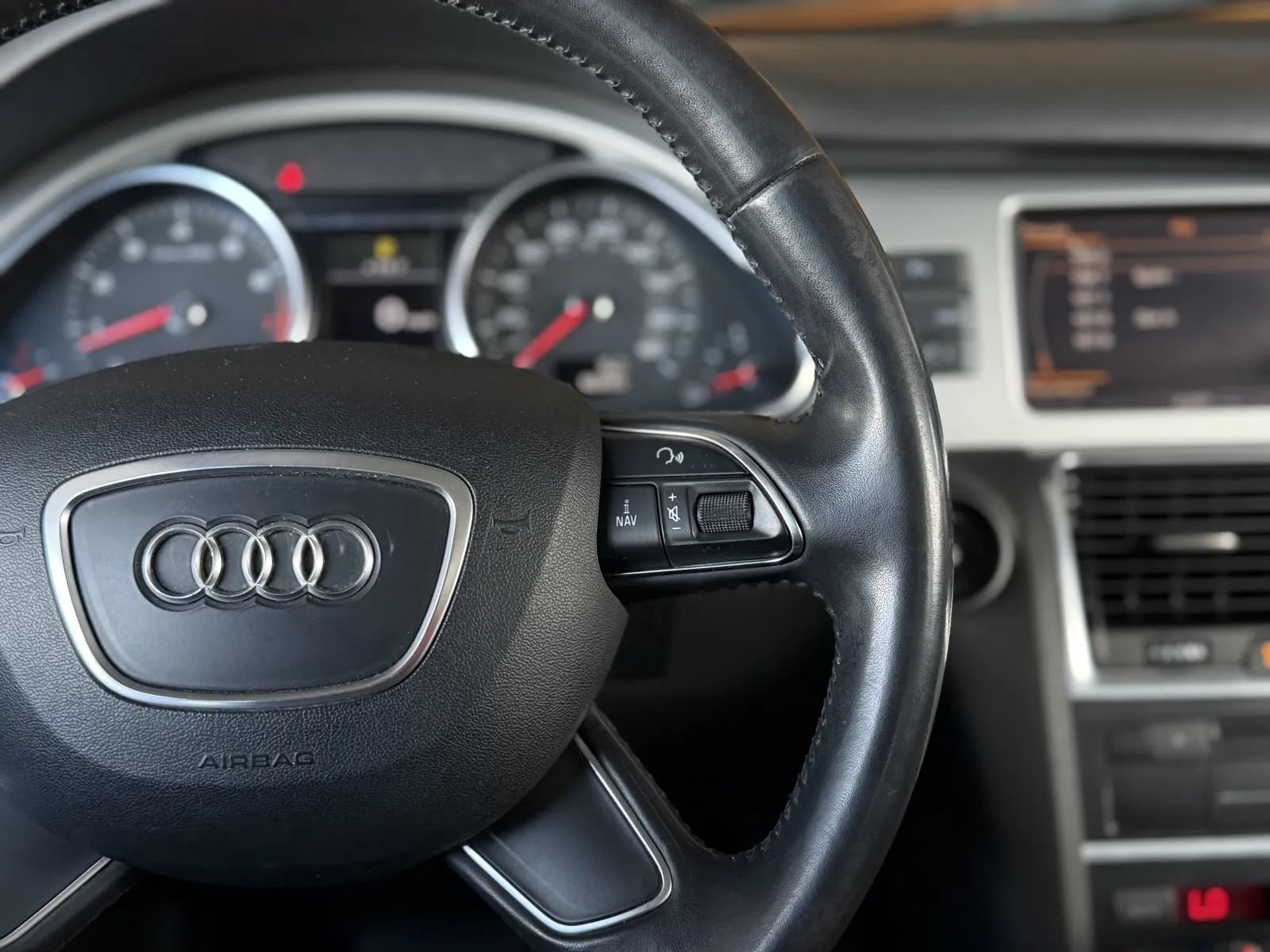 Used 2014 Audi Q7 3.0T Premium Plus AWD/4WD image 26