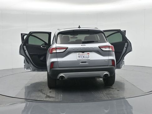 Used 2022 Ford Escape SEL image 36
