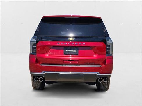 New 2026 Chevrolet Suburban Premier image 8
