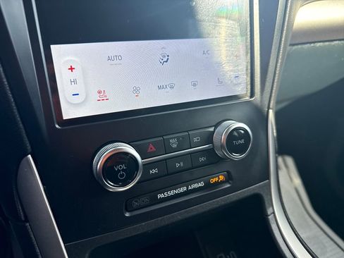 Used 2024 Ford Edge SEL w/ Convenience Package image 33