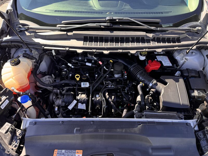 Used 2020 Ford Edge SEL FWD image 32