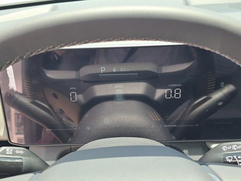 New 2027 Kia Seltos LX FWD image 31
