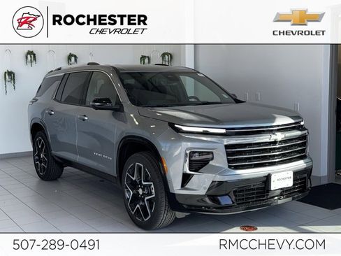 New 2026 Chevrolet Traverse High Country image 1