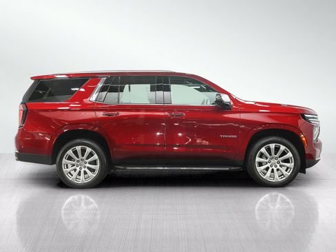 Used 2025 Chevrolet Tahoe Premier AWD/4WD image 6