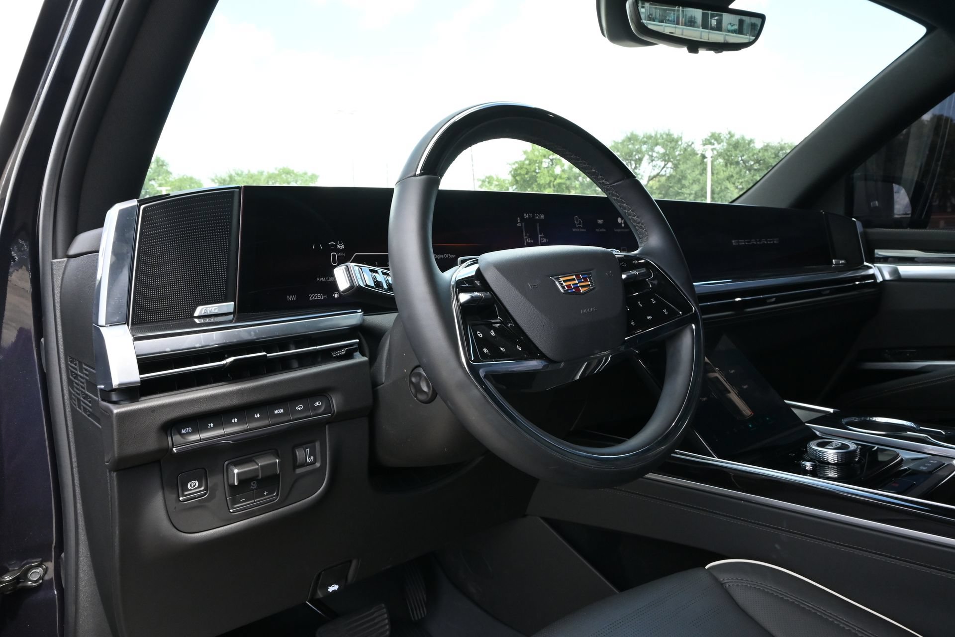 Certified 2026 Cadillac Escalade Sport w/ Touring Package AWD/4WD image 17