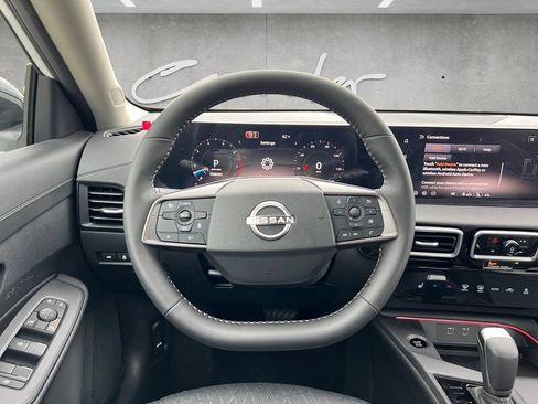 New 2026 Nissan Sentra SV w/ SV Convenience Package FWD image 22
