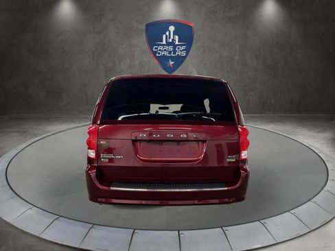 Used 2017 Dodge Grand Caravan GT FWD image 4