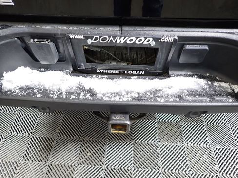 Used 2011 GMC Sierra 1500 SLE w/ Power Tech Package image 17