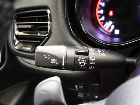 Used 2022 Dodge Durango GT AWD/4WD image 31