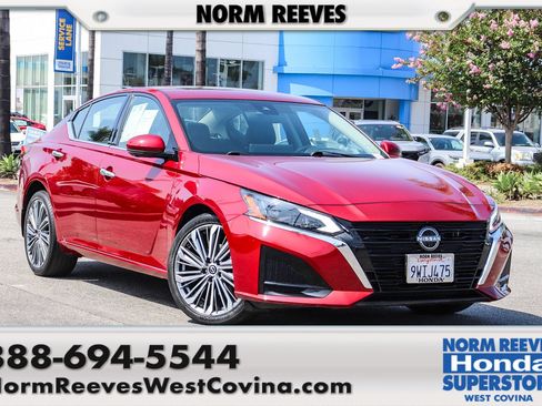 Used 2023 Nissan Altima 2.5 SL AWD/4WD image 1