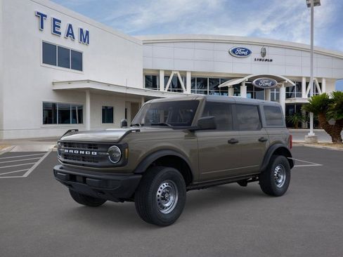 New 2025 Ford Bronco 4-Door image 1