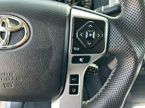 Used 2021 Toyota Tundra Platinum image 11