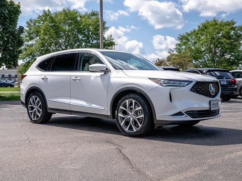 Certified 2024 Acura MDX w/ Technology Package AWD/4WD image 3