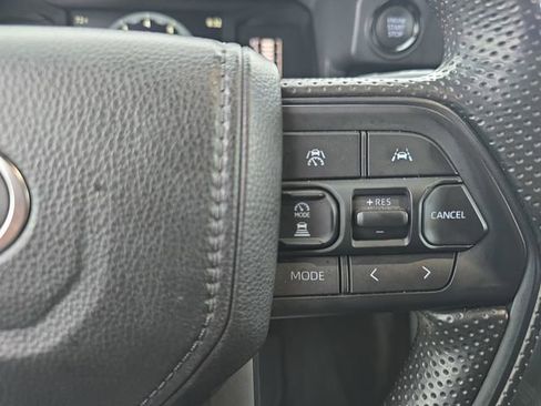 Used 2025 Toyota Tacoma SR image 17